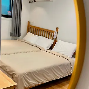6 Aparthotel